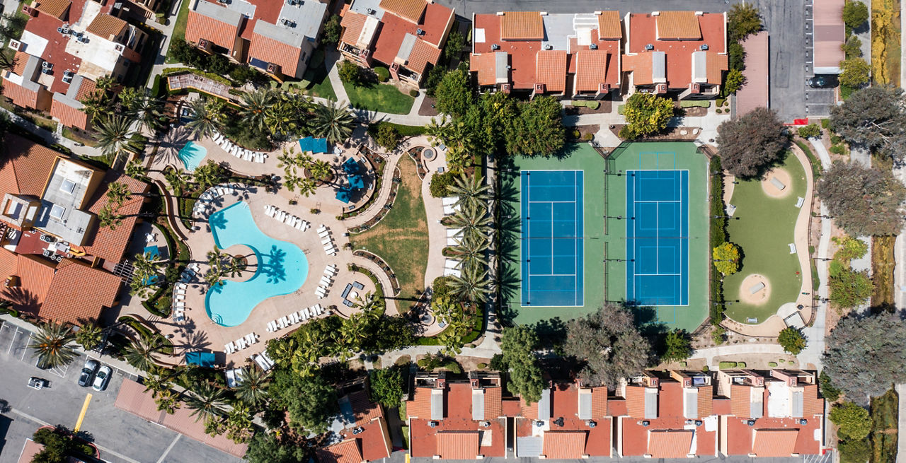 Pool at Malibu Canyon (2 of 6)