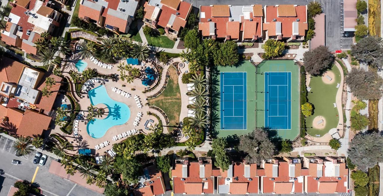 Malibu Canyon - Calabasas, CA - Pool