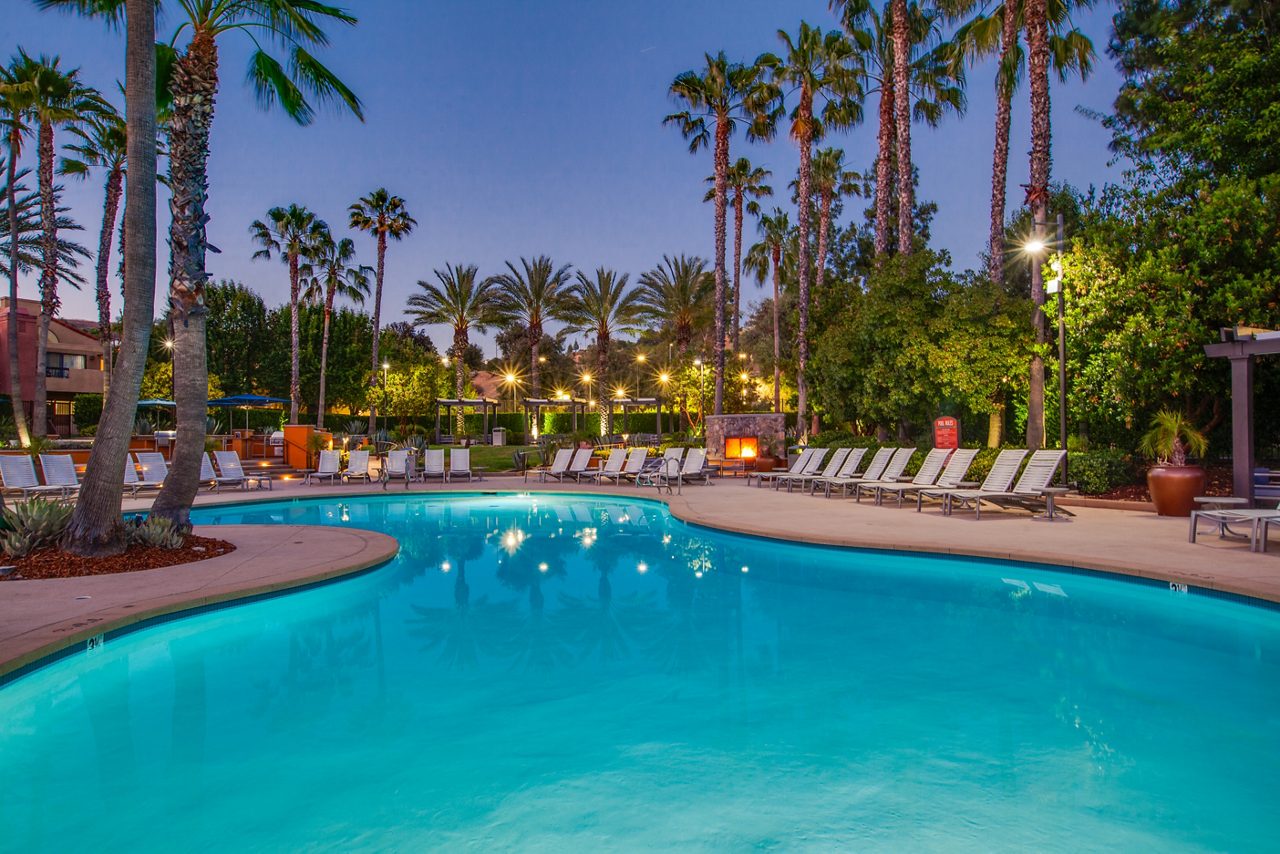Malibu Canyon - Calabasas, CA - Firepit
