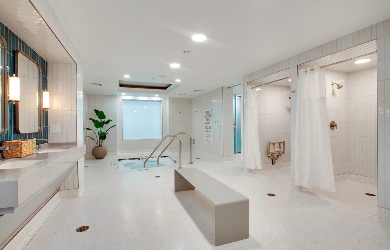 Palazzo East - Los Angeles, CA - gym