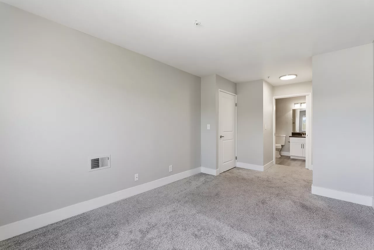 15Fifty5 - Walnut Creek, CA - bedroom