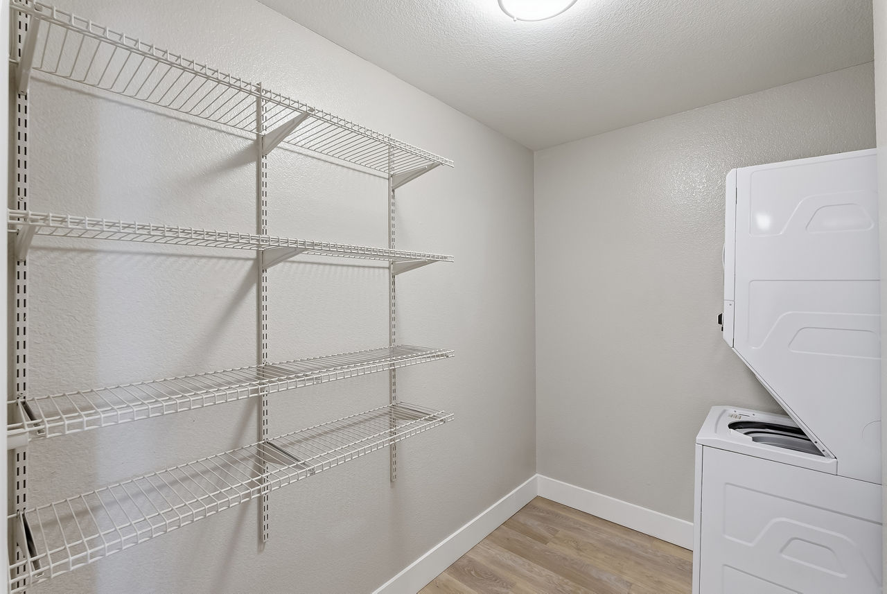 15Fifty5 - Walnut Creek, CA - laundry