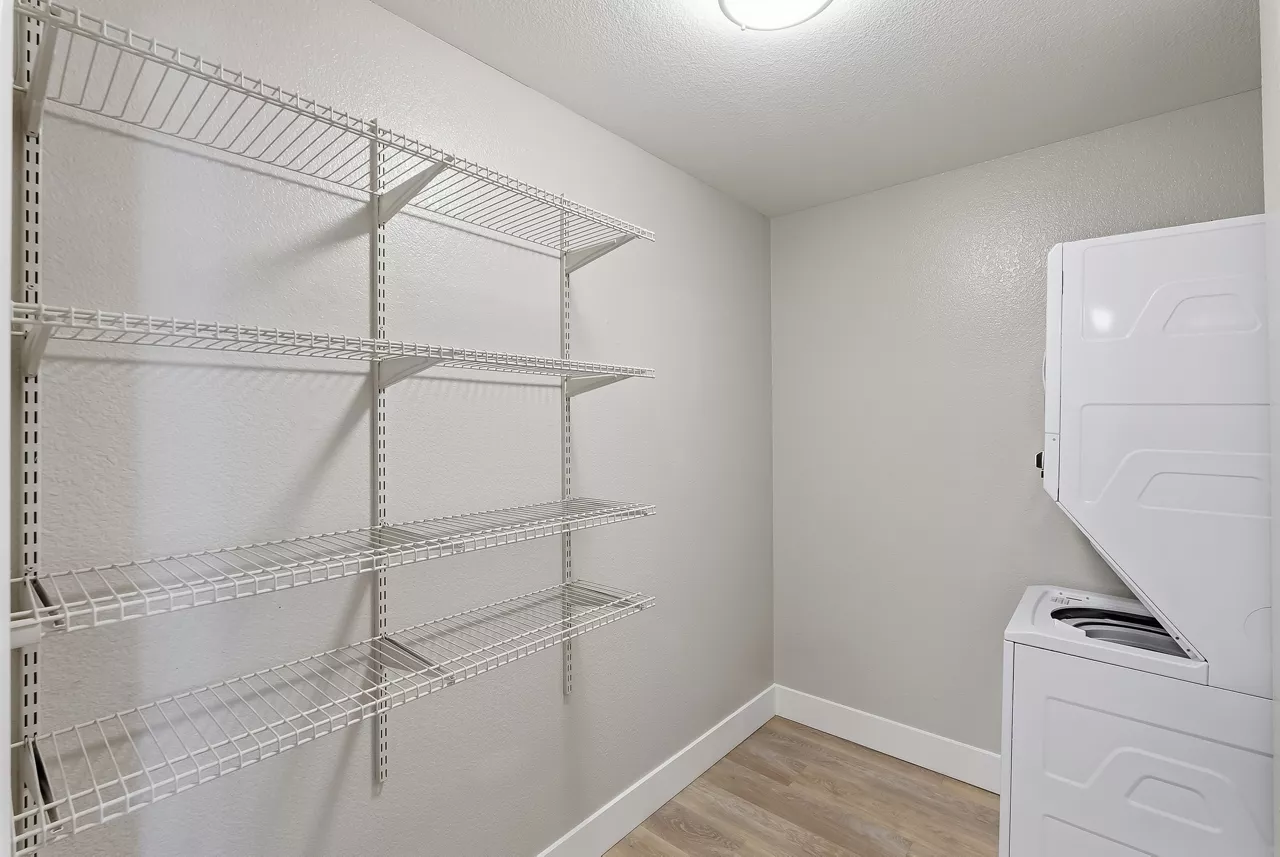 15Fifty5 - Walnut Creek, CA - laundry