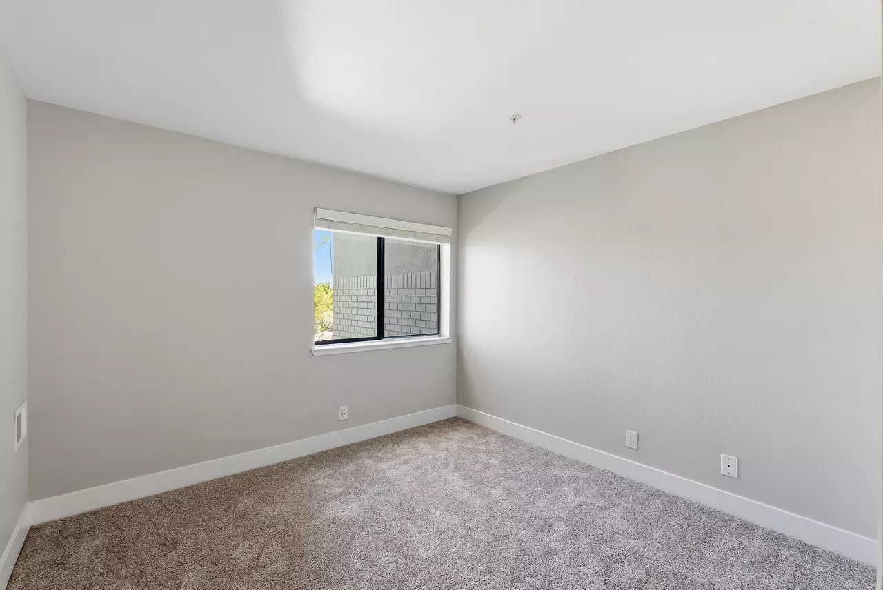 15Fifty5 - Walnut Creek, CA - bedroom