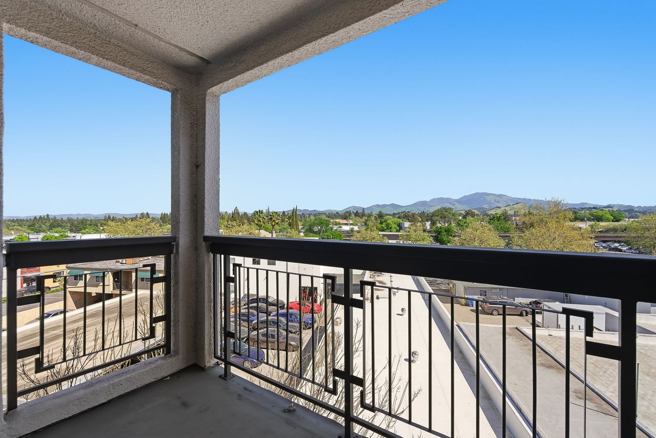 15Fifty5 - Walnut Creek, CA - balcony