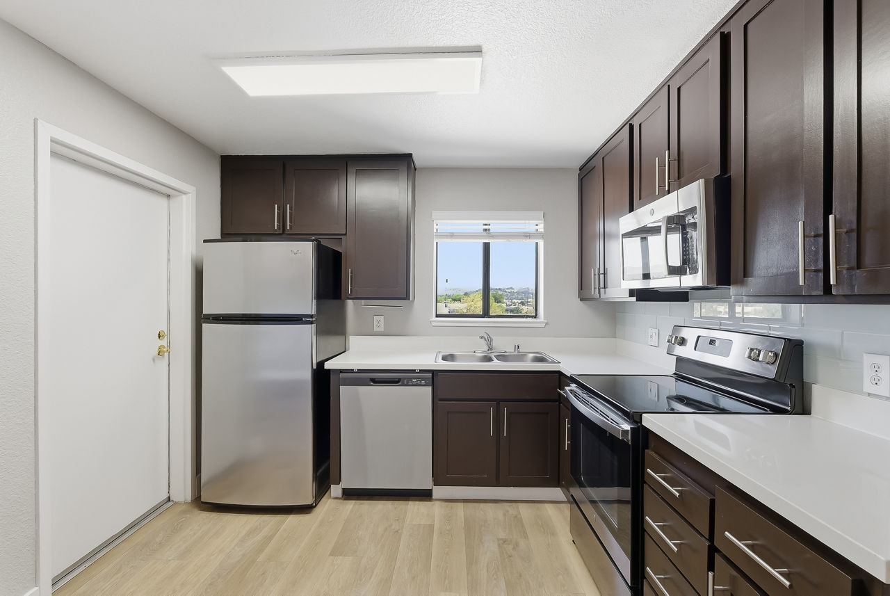 15Fifty5 - Walnut Creek, CA - kitchen