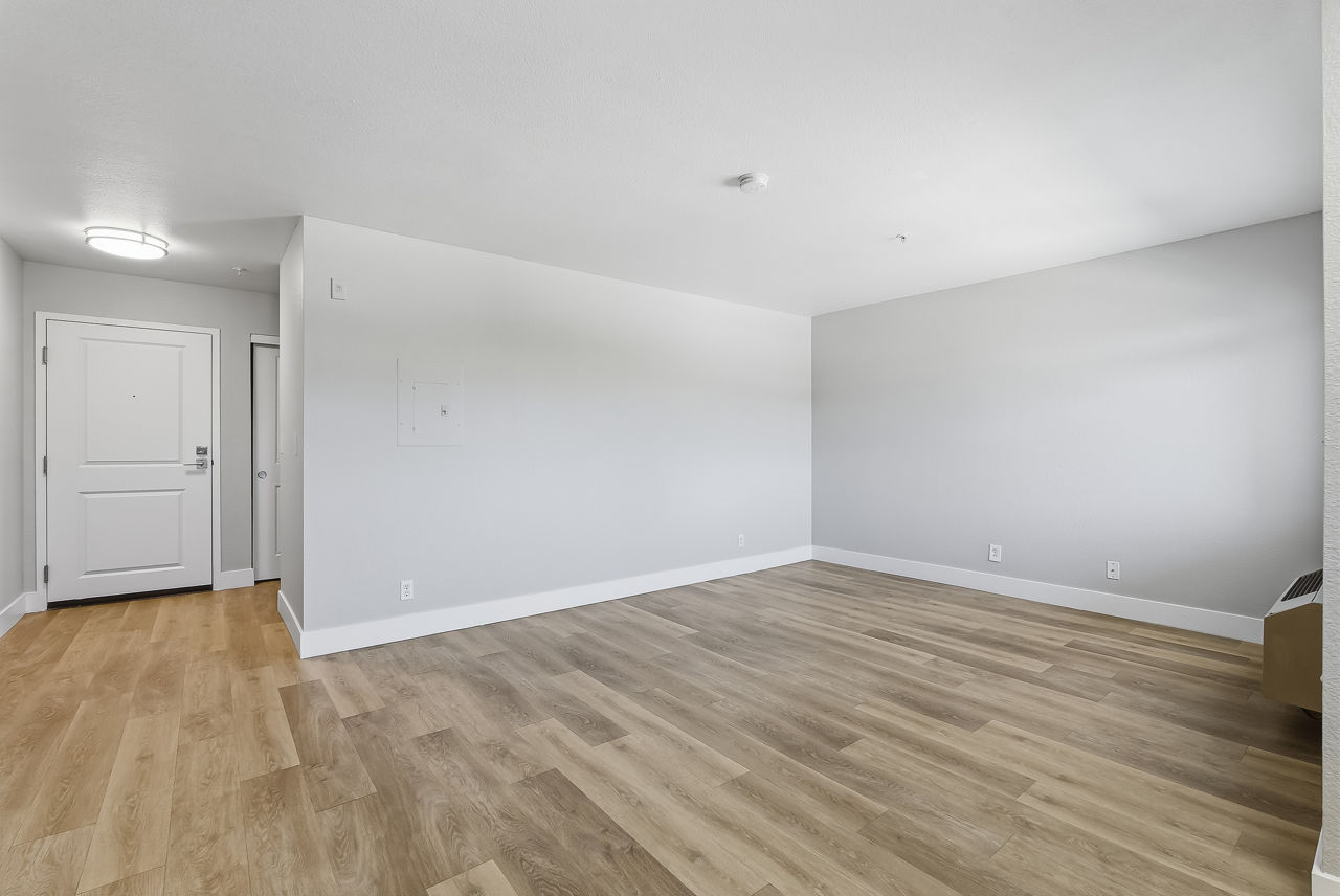 15Fifty5 - Walnut Creek, CA - living area