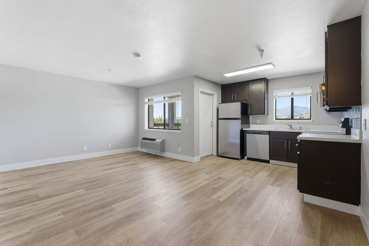 15Fifty5 - Walnut Creek, CA - living area