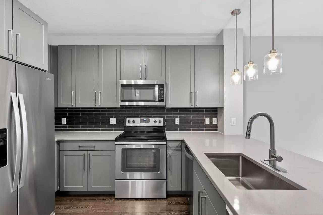 20th Street Station - Denver, CO - kitchen