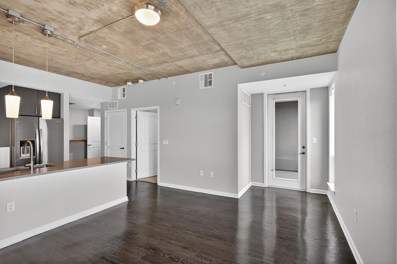 20th Street Station - Denver, CO - Living Room