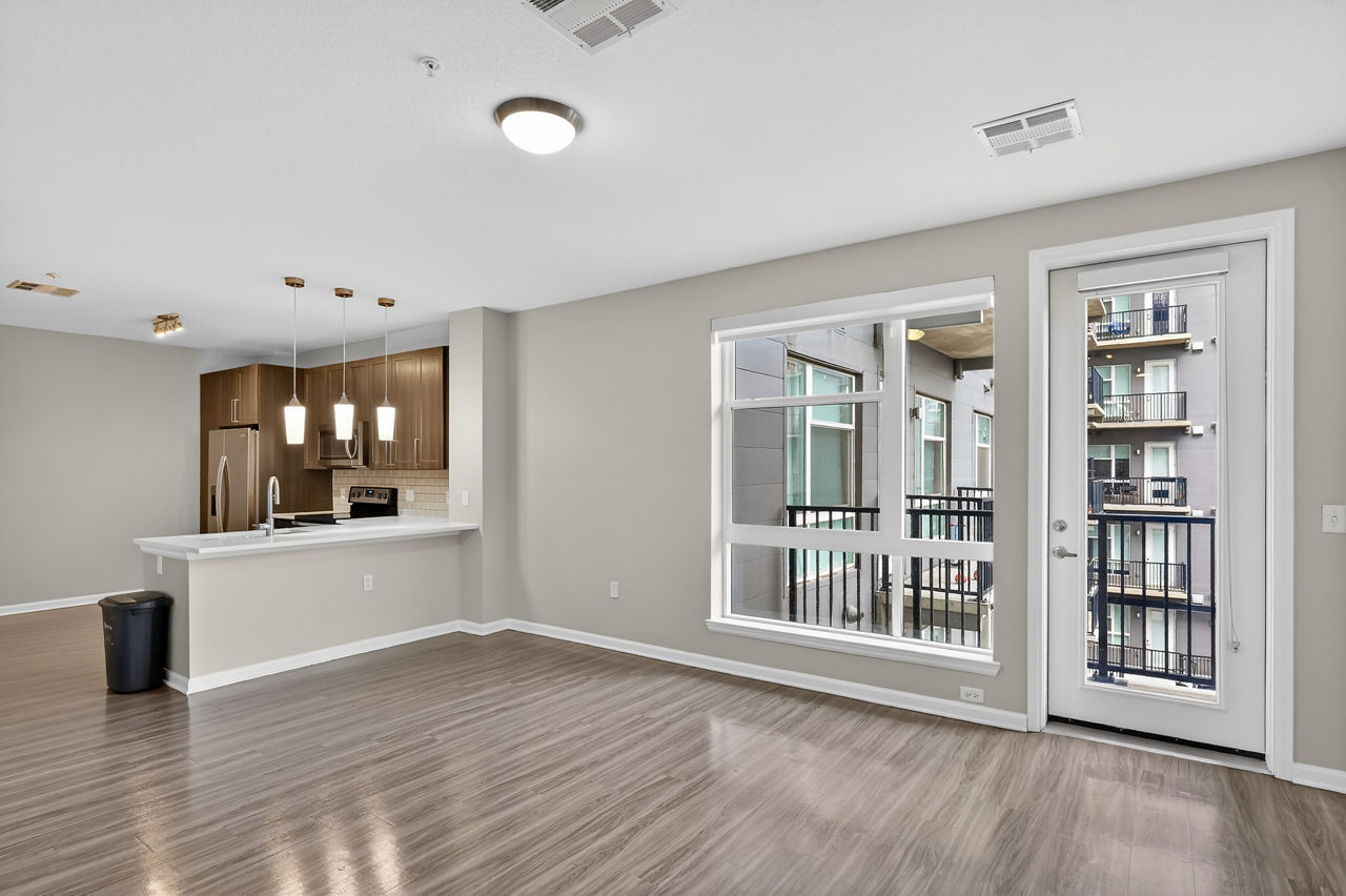 20th Street Station - Denver, CO - Living Room