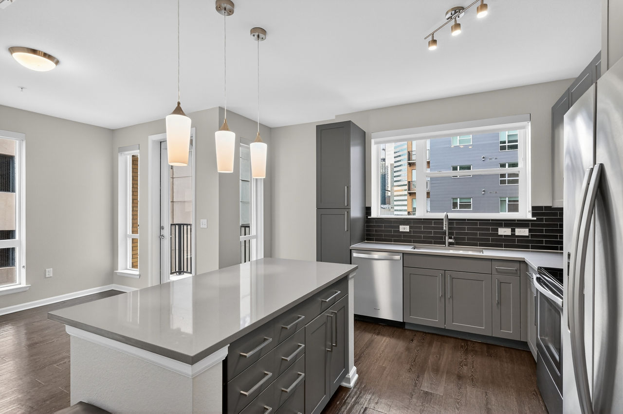 20th Street Station - Denver, CO - kitchen