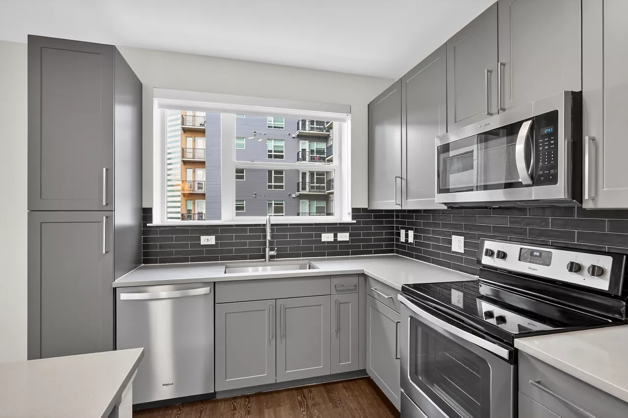 20th Street Station - Denver, CO - kitchen