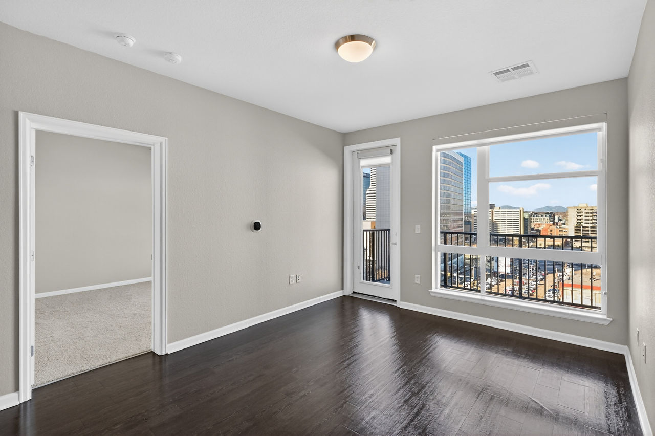 20th Street Station - Denver, CO - Living Room