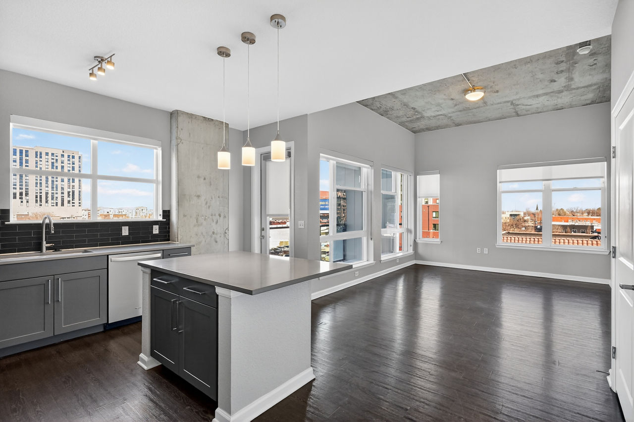 20th Street Station - Denver, CO - kitchen