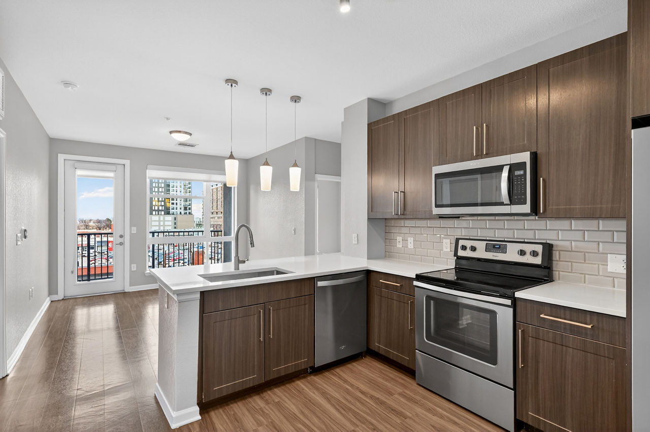 20th Street Station - Denver, CO - living room