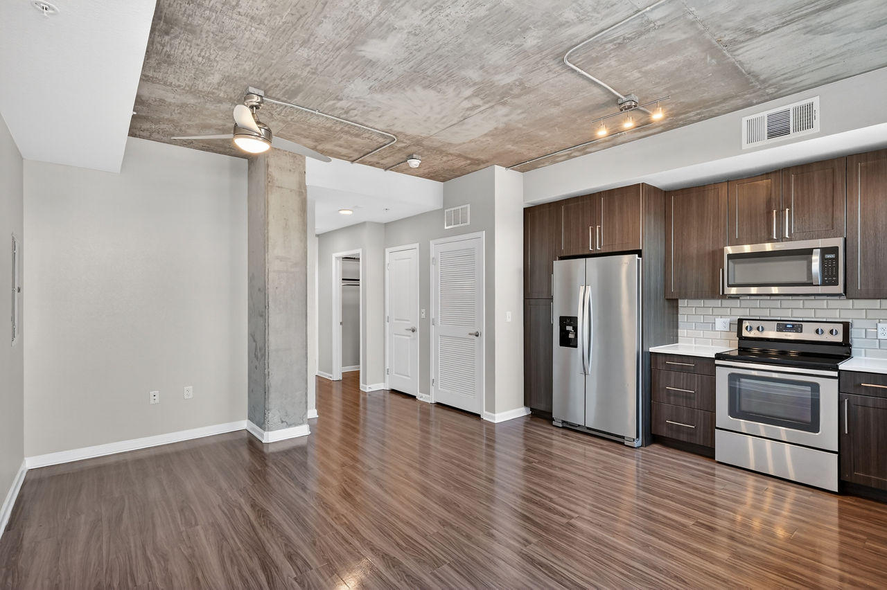 20th Street Station - Denver, CO - Living Room