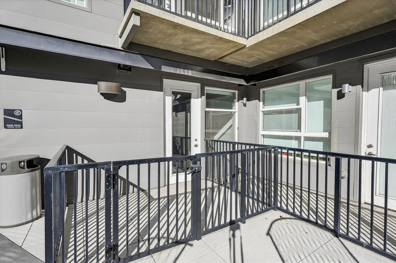 20th Street Station - Denver, CO - patio