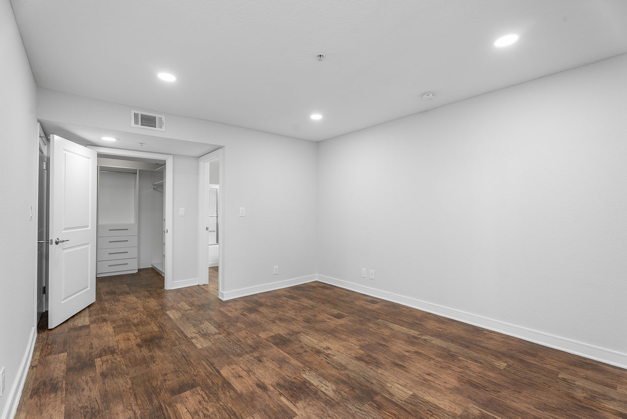 3400 Avenue of the Arts - Costa Mesa, CA - bedroom