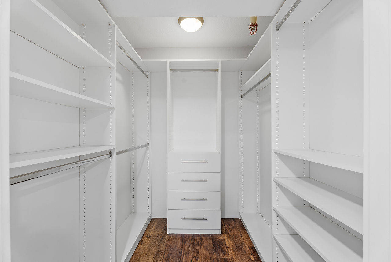 3400 Avenue of the Arts - Costa Mesa, CA - Closet