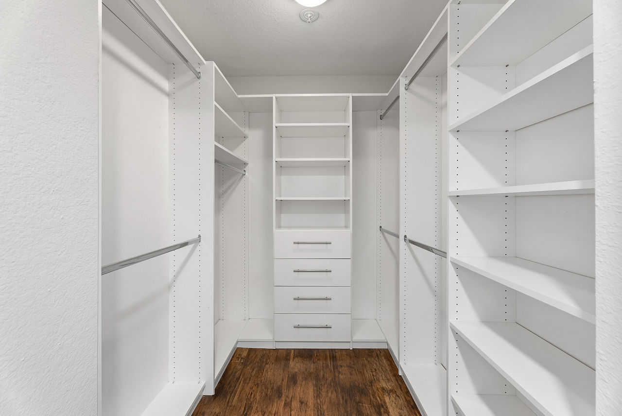 3400 Avenue of the Arts - Costa Mesa, CA - Closet