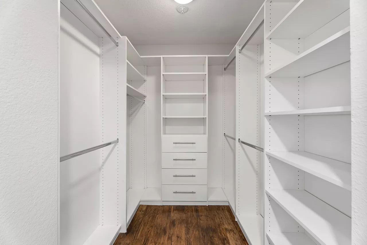 3400 Avenue of the Arts - Costa Mesa, CA - Closet