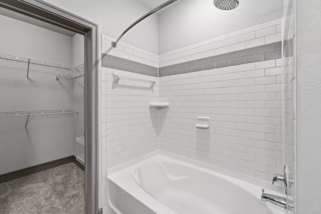 Adara Alexander Place in Raleigh, NC - Bathroom