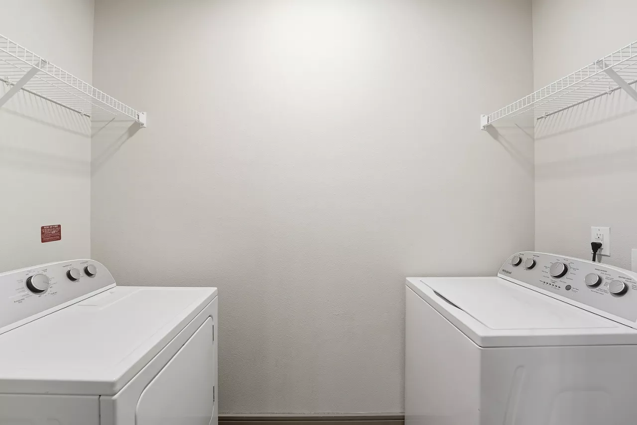 Adara Alexander Place in Raleigh, NC - Laundry