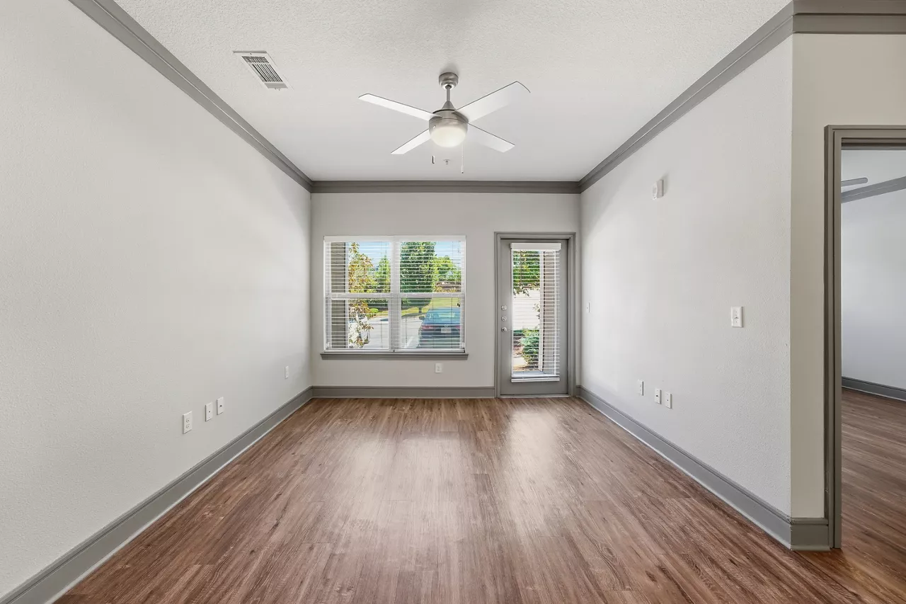 Adara Alexander Place in Raleigh, NC - Living Room