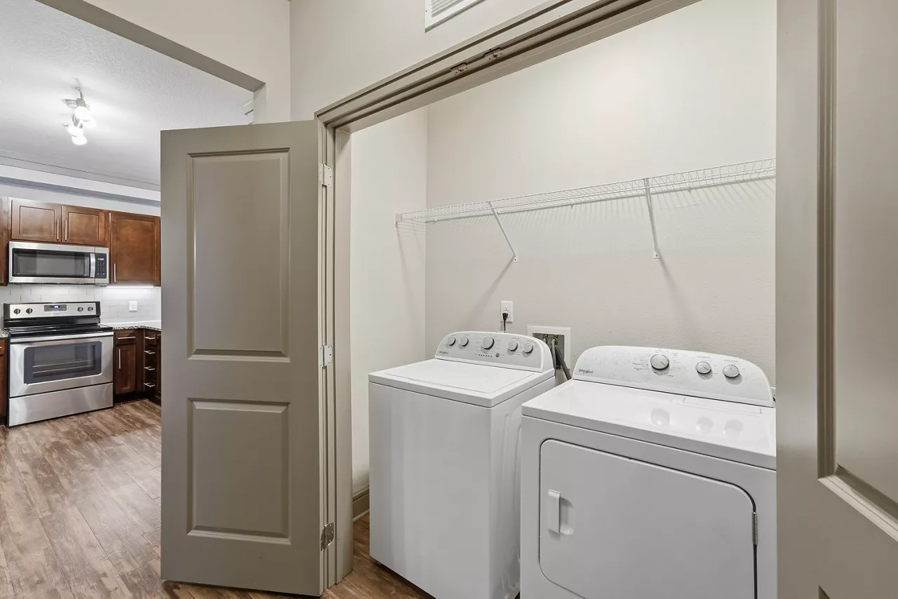 Adara Alexander Place - Raleigh, NC - Laundry
