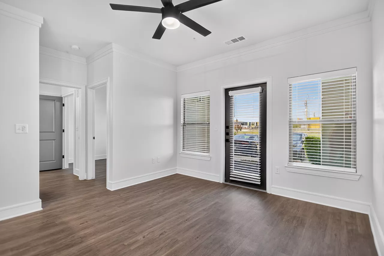 Alleia at Presidio - Fort Worth, TX - Living Room