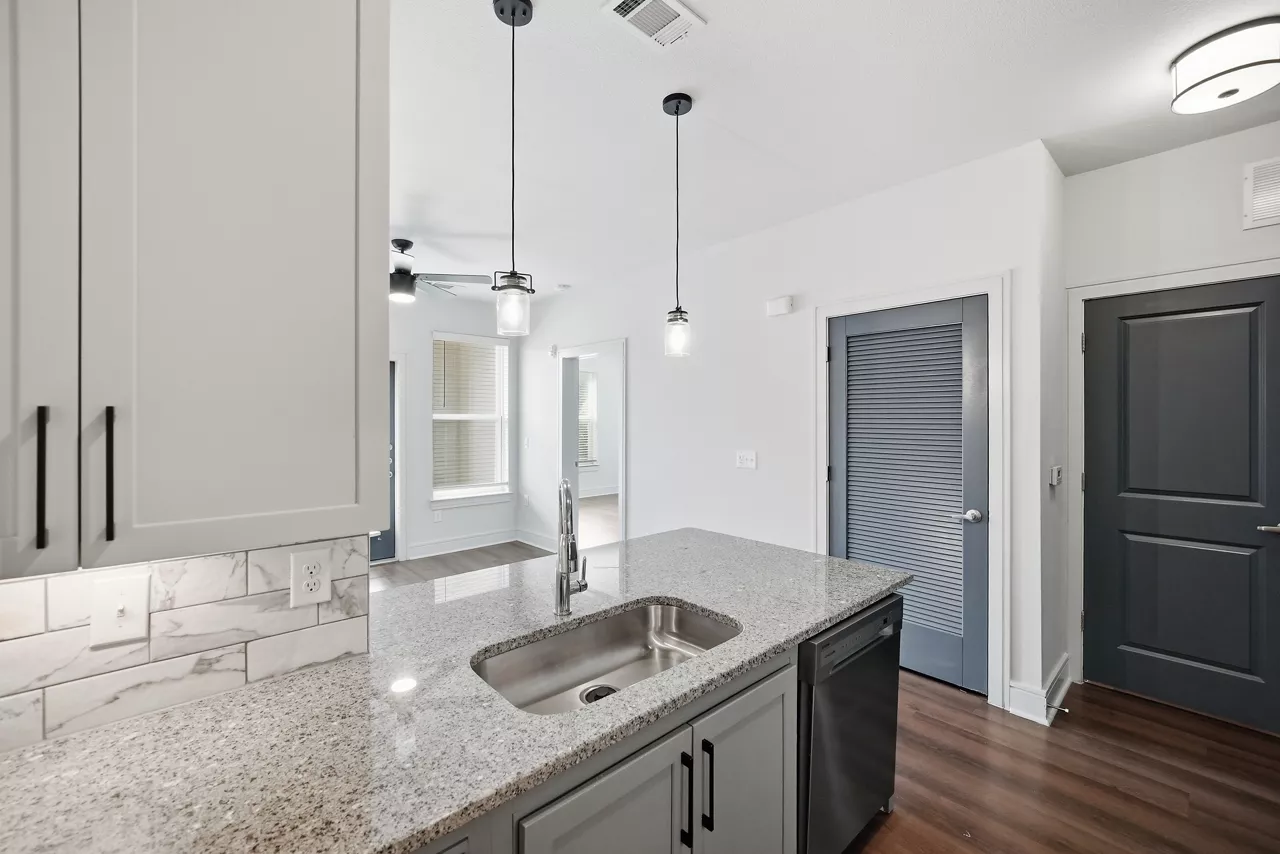 Brea Wendell Falls - Wendell, NC - Kitchen