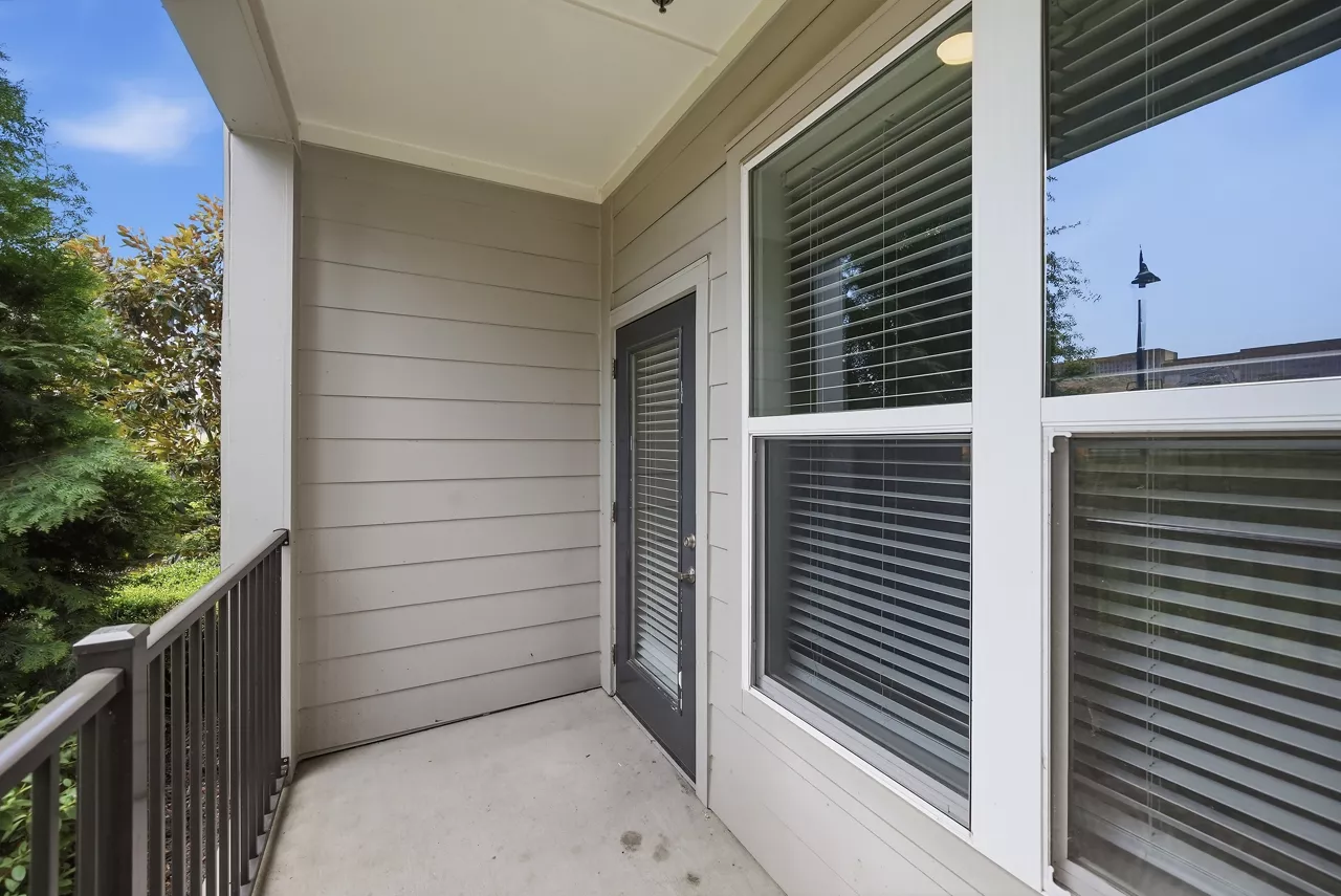 Brea Wendell Falls - Wendell, NC - Balcony