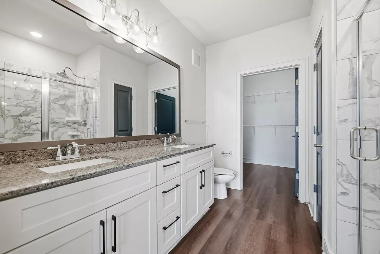 Brea Wendell Falls - Wendell, NC - Bathroom