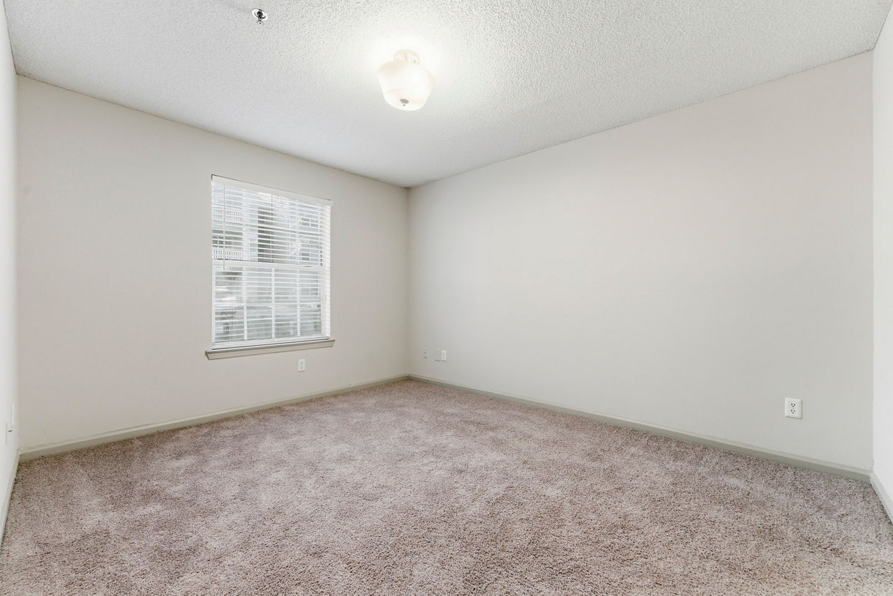 Buckhead and Vine - Atlanta, GA - Bedroom