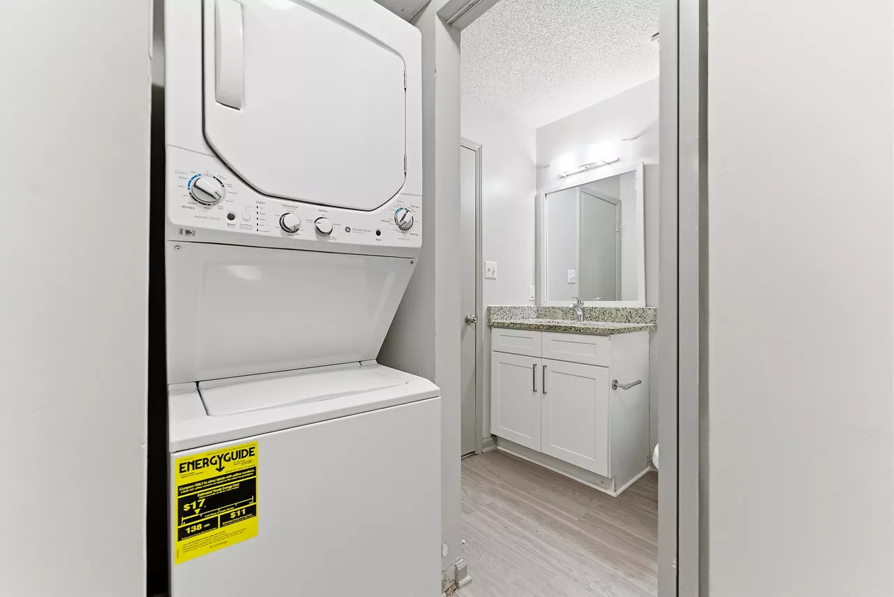 Buckhead and Vine - Atlanta, GA - laundry