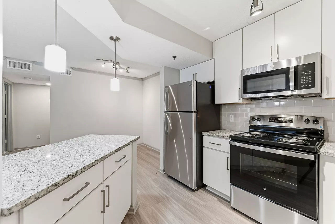 Buckhead and Vine - Atlanta, GA - kitchen