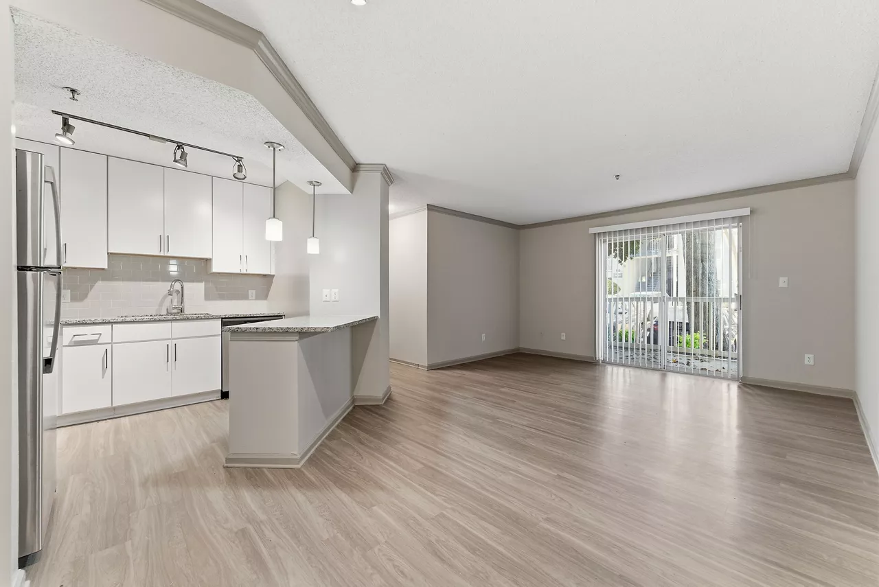 Buckhead and Vine - Atlanta, GA - living room