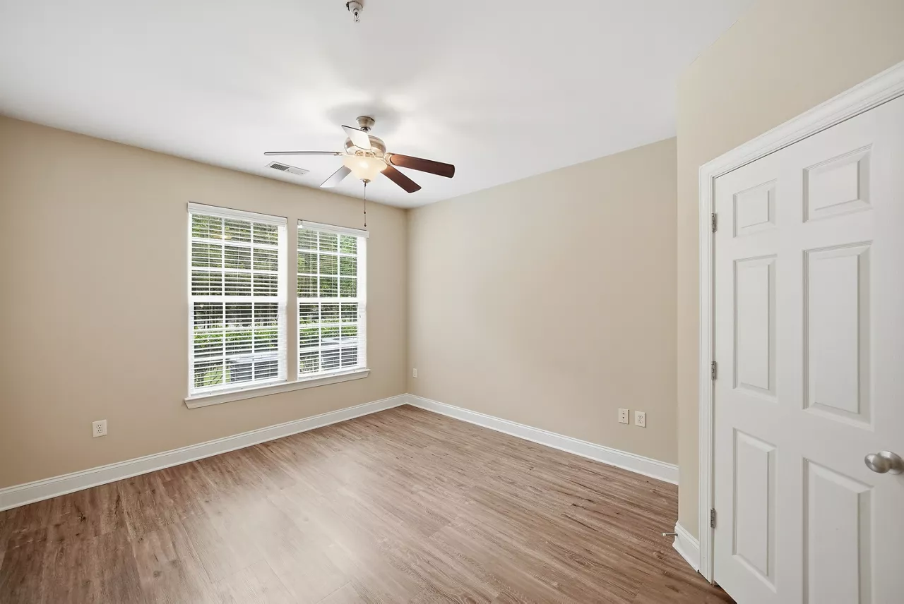 Crestview at Apex Apartments - Apex, NC - Bedroom