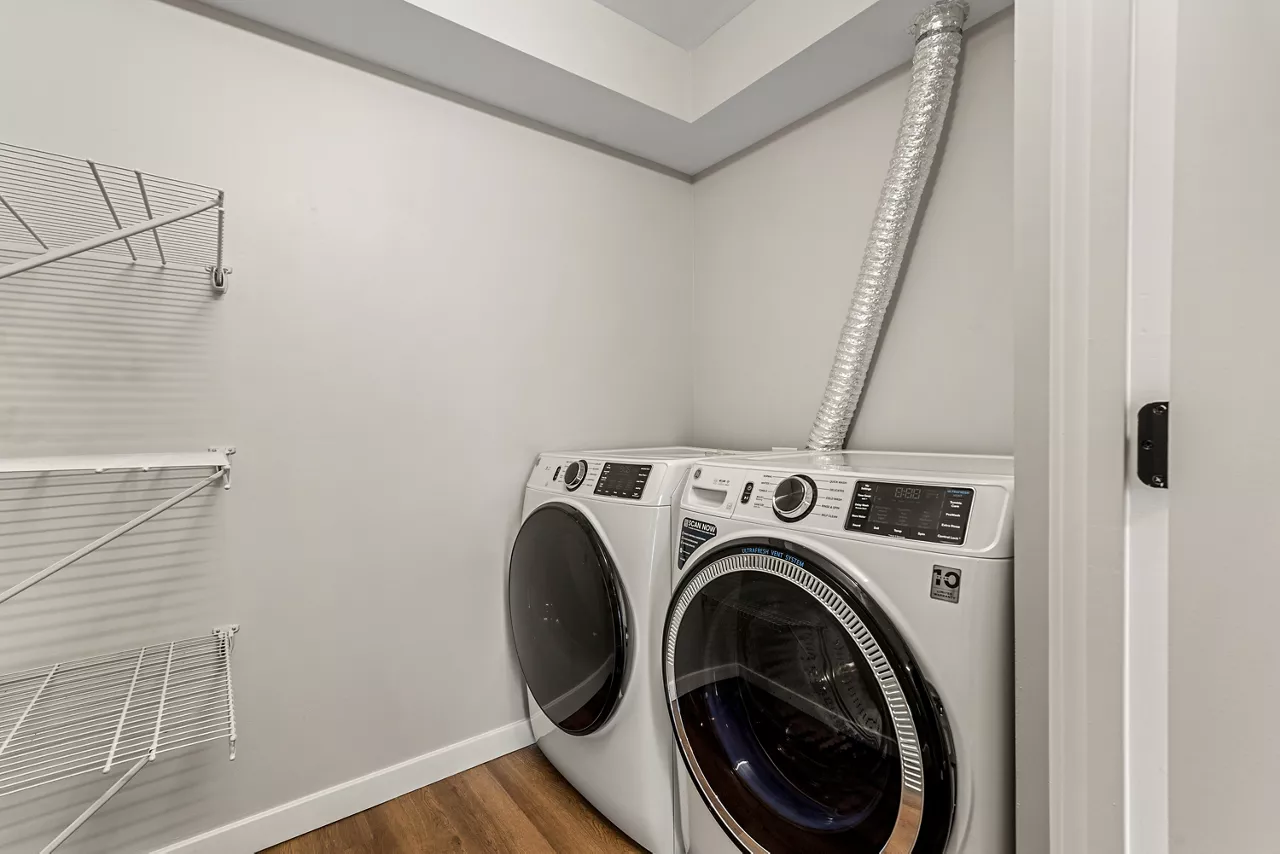 Elevate - Cambridge, MA - laundry