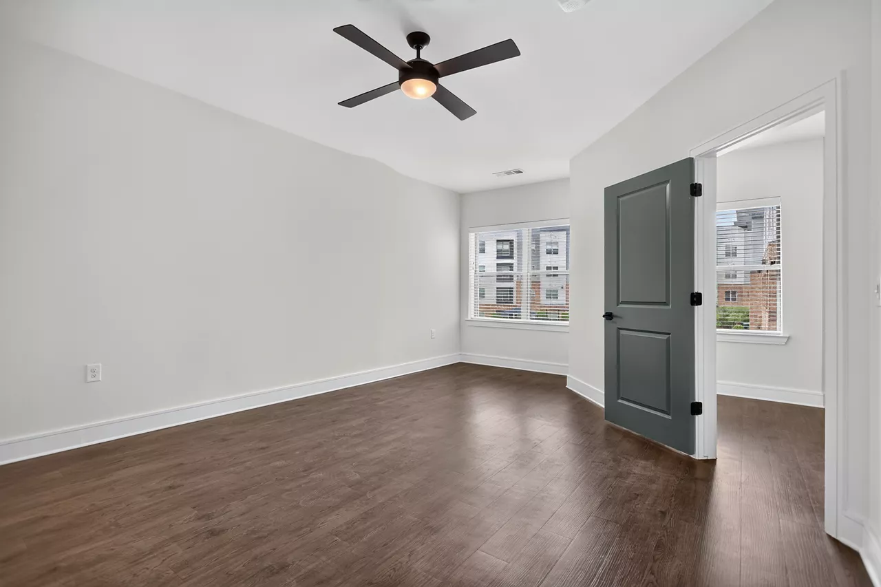 Forena Revelstoke - Fort Worth, TX - Bedroom