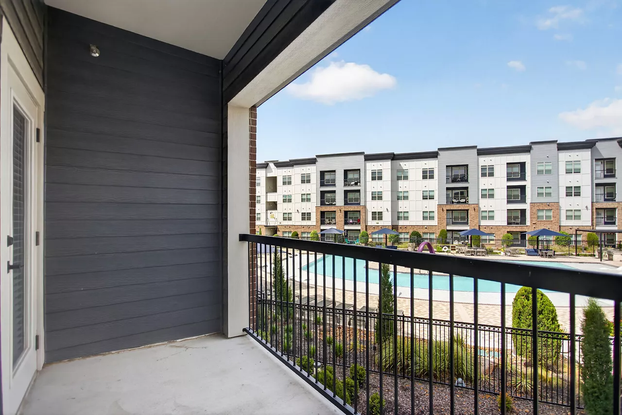 Forena Revelstoke - Fort Worth, TX - Patio