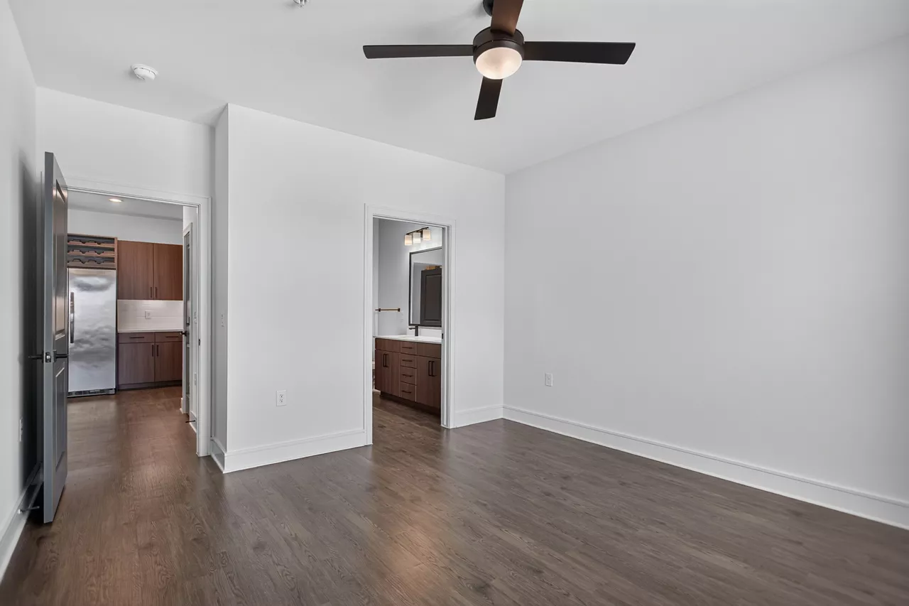 Forena Revelstoke - Fort Worth, TX - Bedroom
