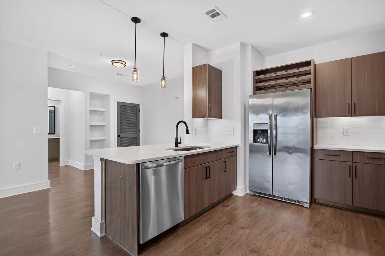 Forena Revelstoke - Fort Worth, TX - Kitchen