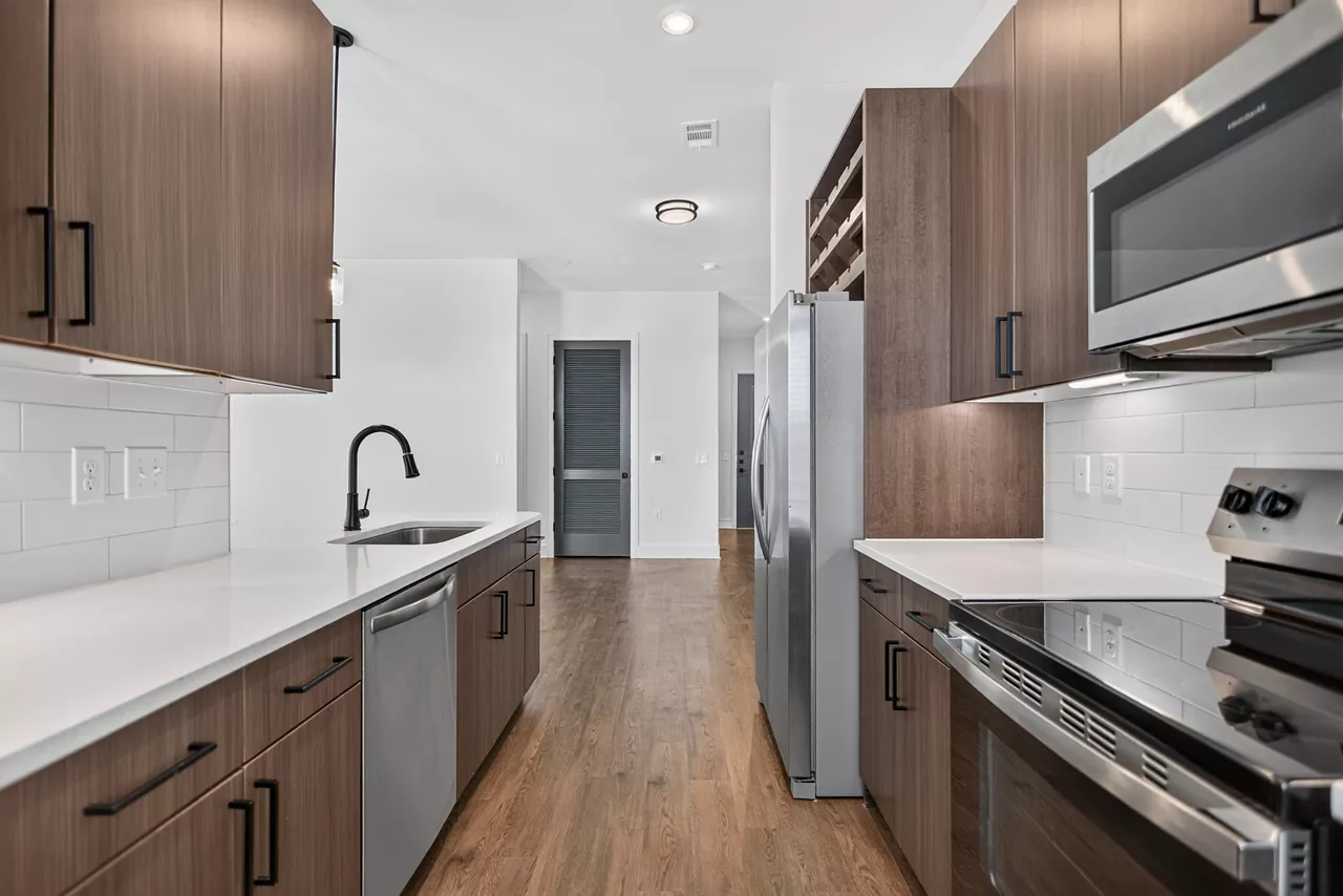 Forena Revelstoke - Fort Worth, TX - Kitchen