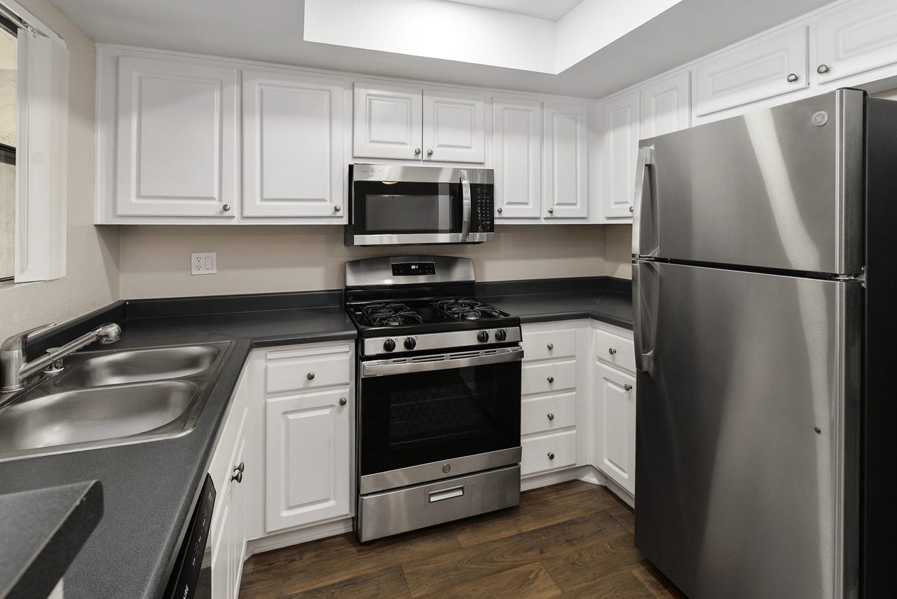 Interior Kitchen