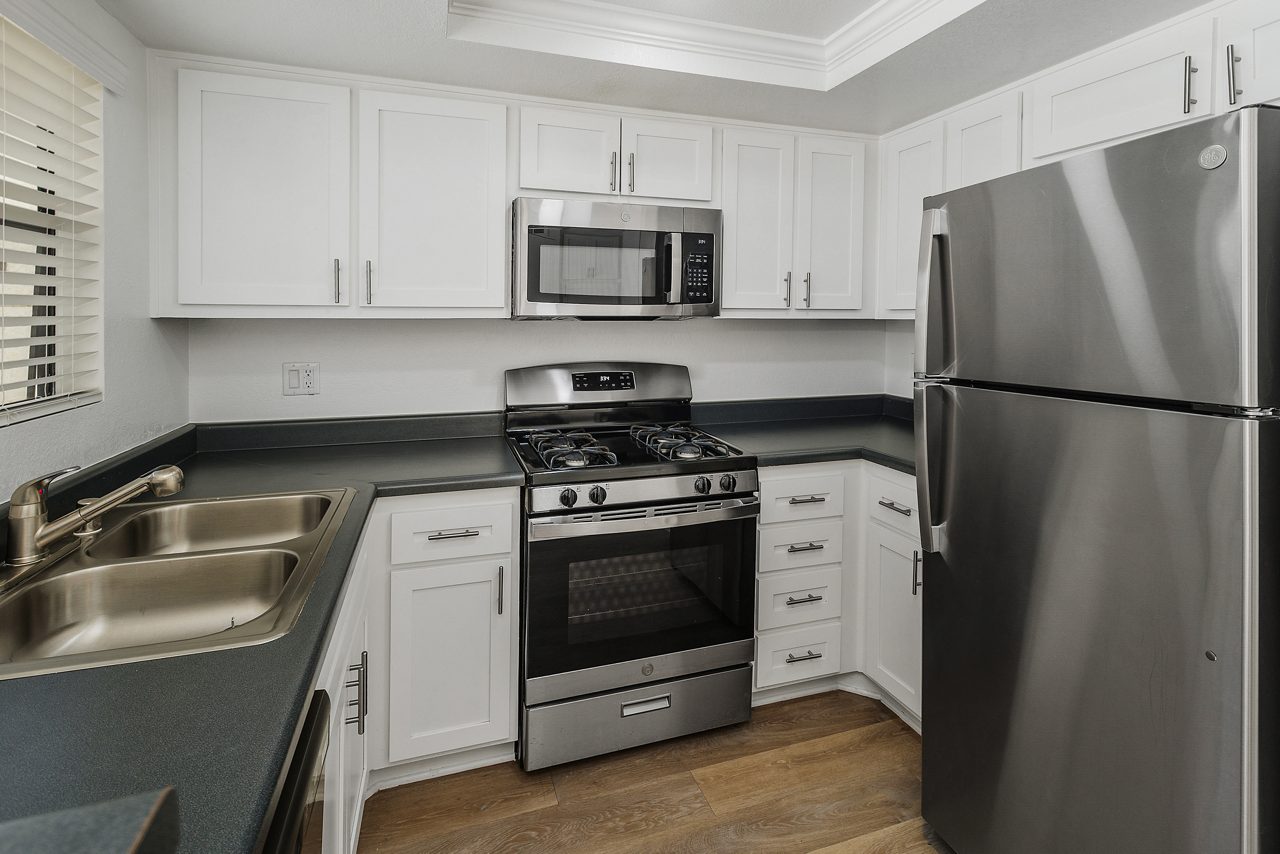 Interior Kitchen