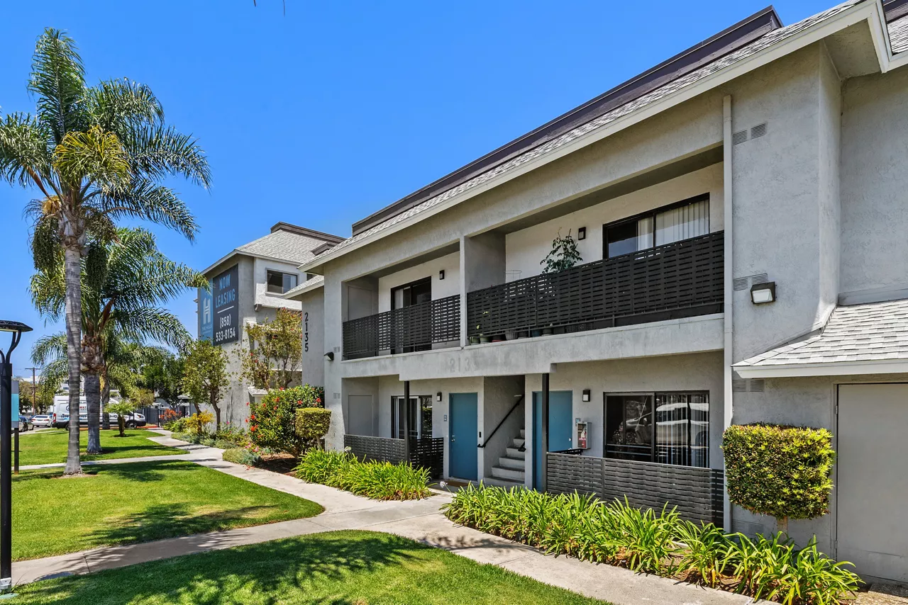 The Hills at Fashion Valley in San Diego, CA - Exterior