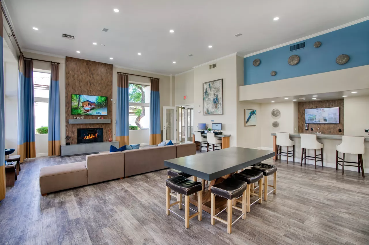 Indigo Creek - Glendale, AZ - Clubhouse