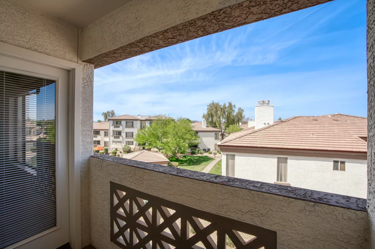 Indigo Creek - Glendale, AZ - Balcony